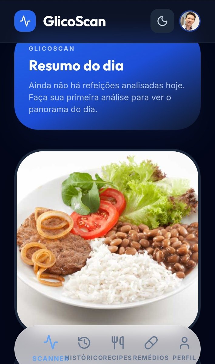 Tela do GlicoScan com foto de refeição brasileira para análise
